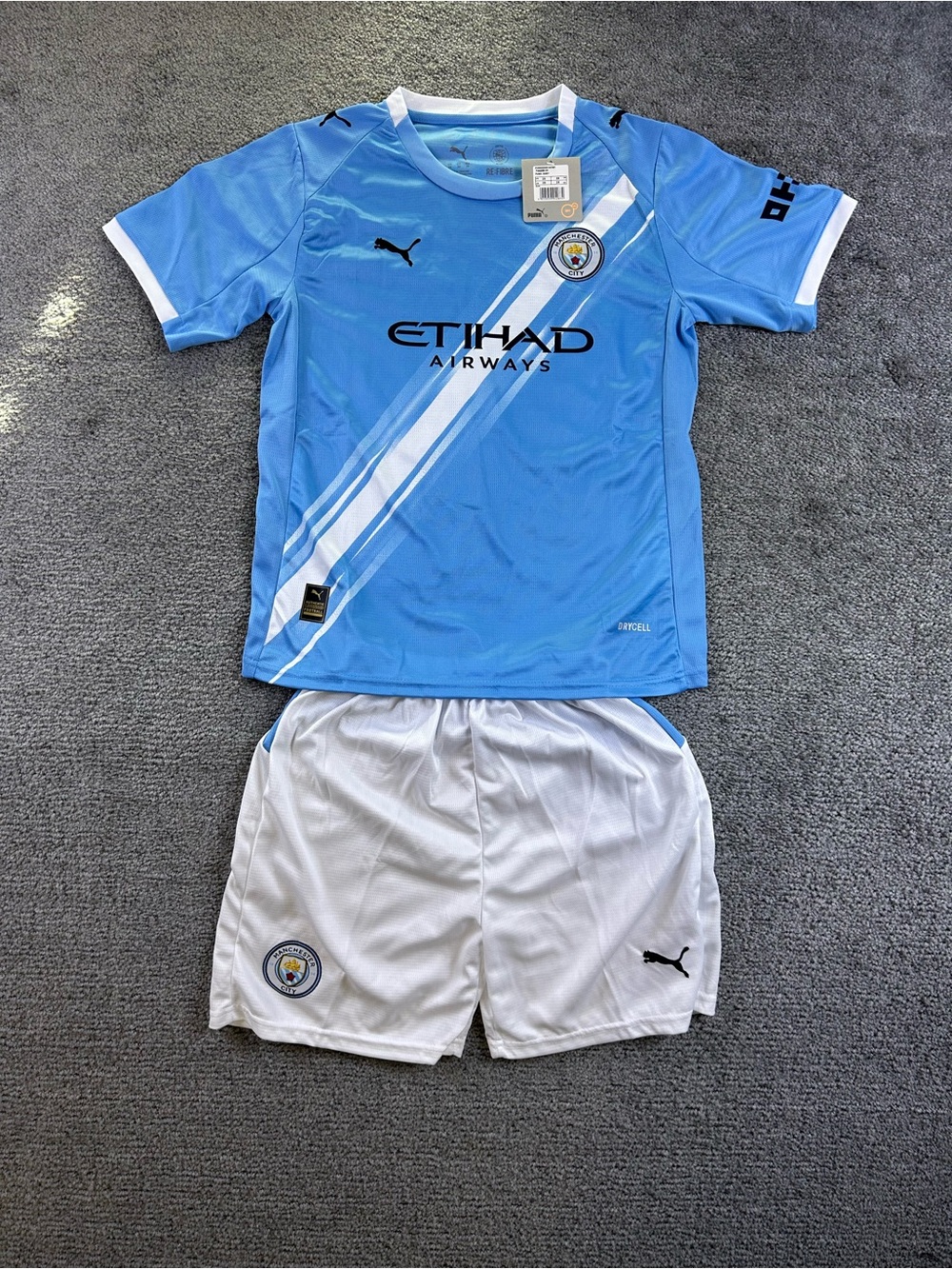 Manchester City Kids' Home Soccer Jersey and Shorts Uniform UK 28 12/13